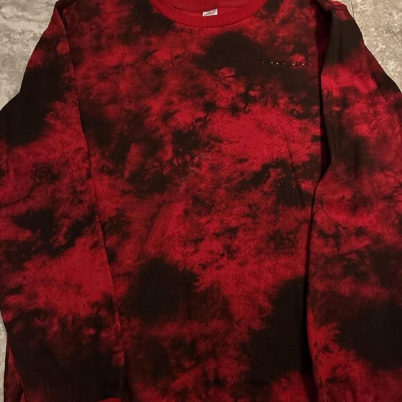 FRIENDS Tops - FRIENDS THE TV SHOW Tie Dye Sweatshirt